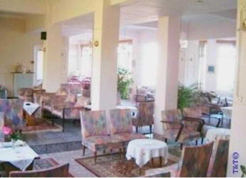 Nireus Hotel Nea Makri Exterior foto