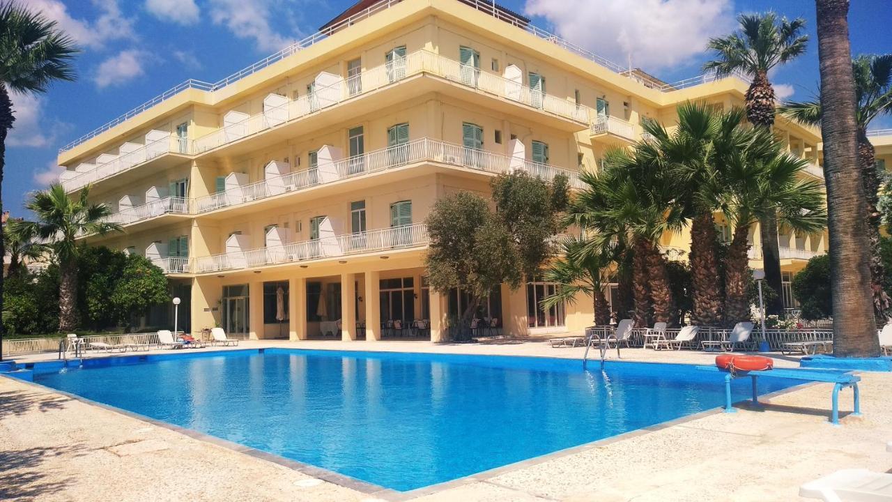 Nireus Hotel Nea Makri Exterior foto
